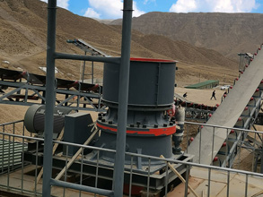 时产400-500吨火山岩破碎机制砂机